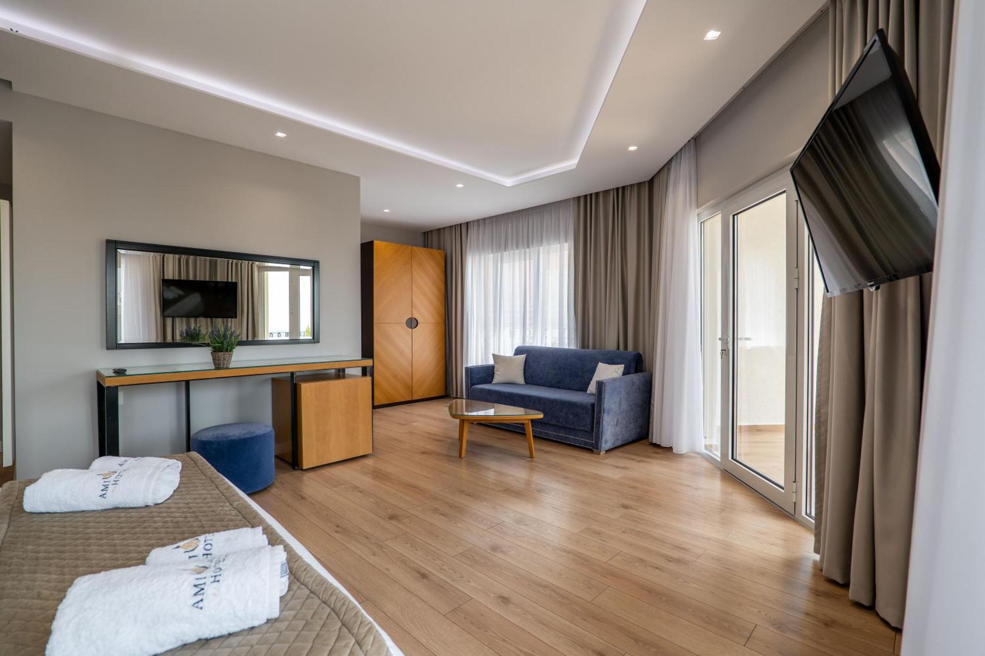 Ami Mar Hotel Sarande Exterior photo